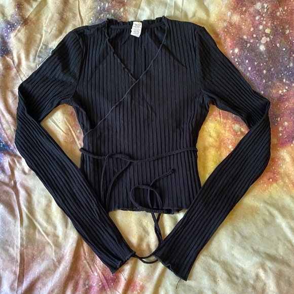 Tropic of C wrap top - Picture 2 of 8